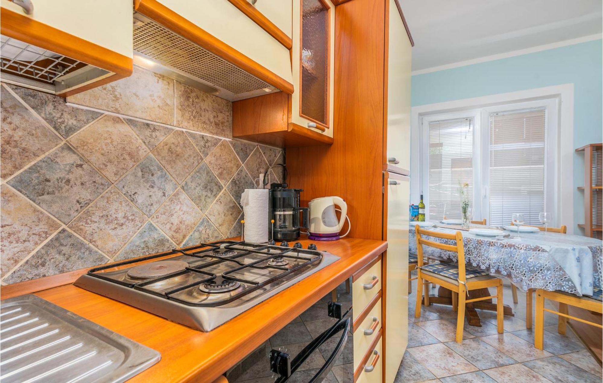 Beautiful Apartment In Pinezici With Wifi Exterior foto